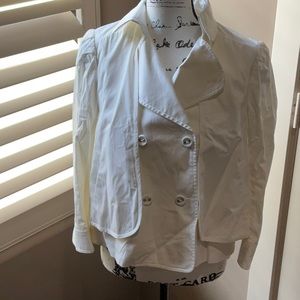 SALVATORE FERRAGAMO WHITE JACKET SIZE 6